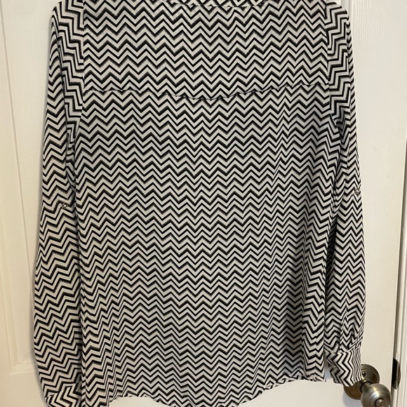 Chevron Blouse - Picture 2 of 2